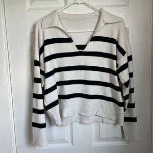 BERSHKA White Navy Blue Striped V Neck Sweater Sailor Summer Size M womens